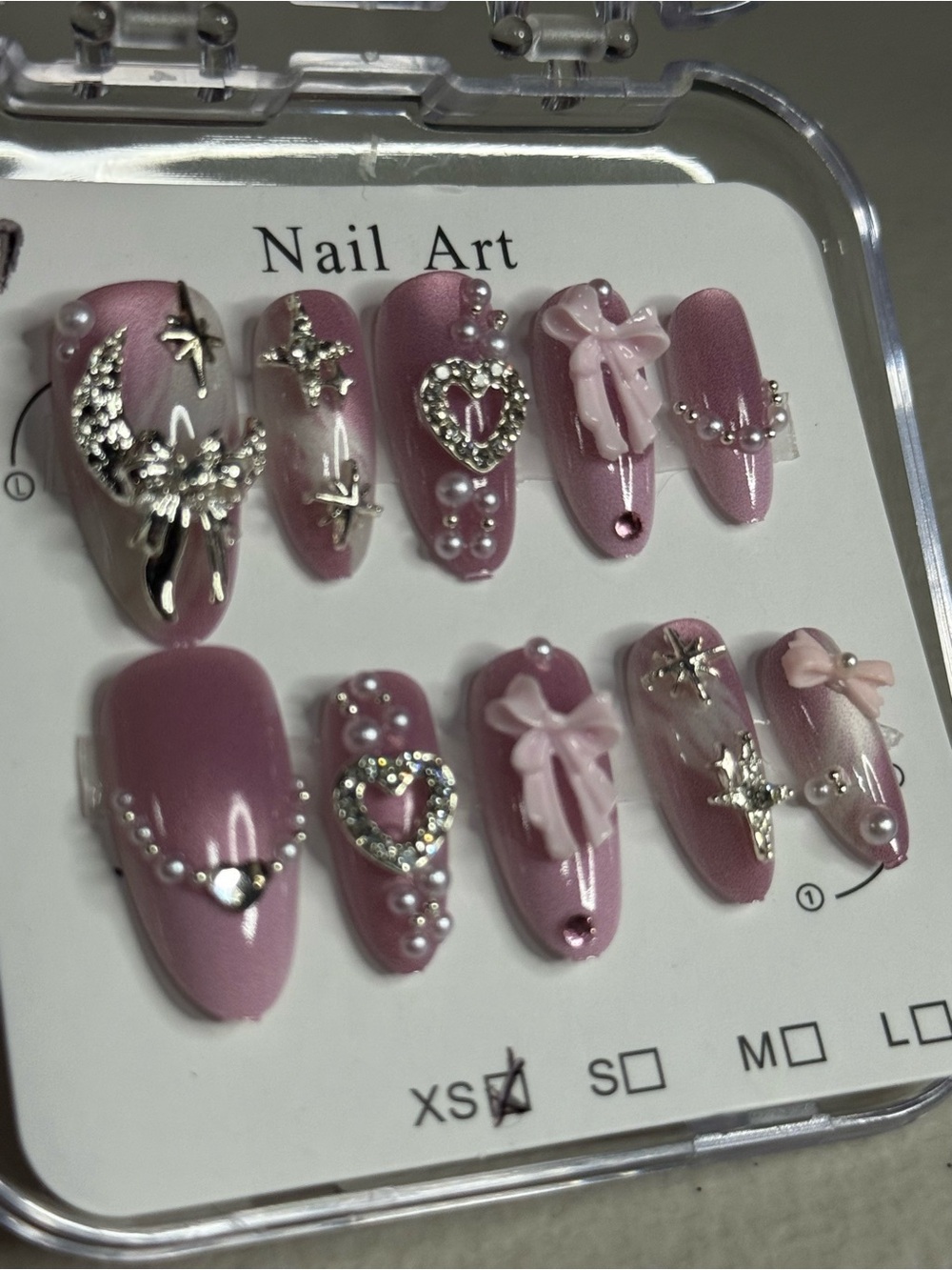 Size XS press-on / glue-on nail set